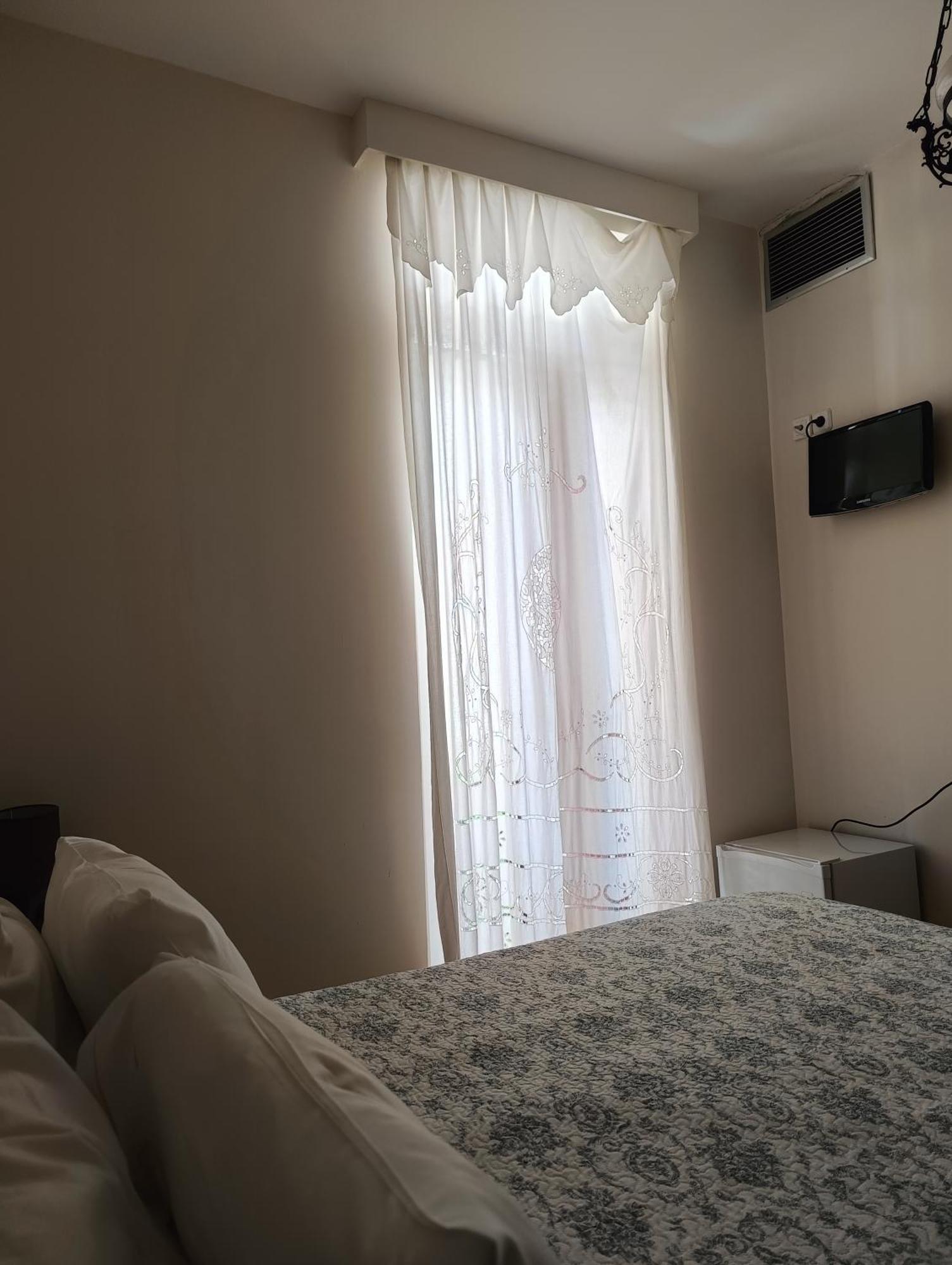 Anesis Hotel Loutra Edipsou  Esterno foto